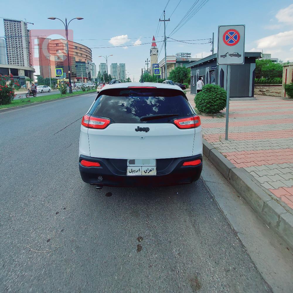 Jeep Cherokee